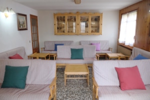 Sala d'estar amb TV